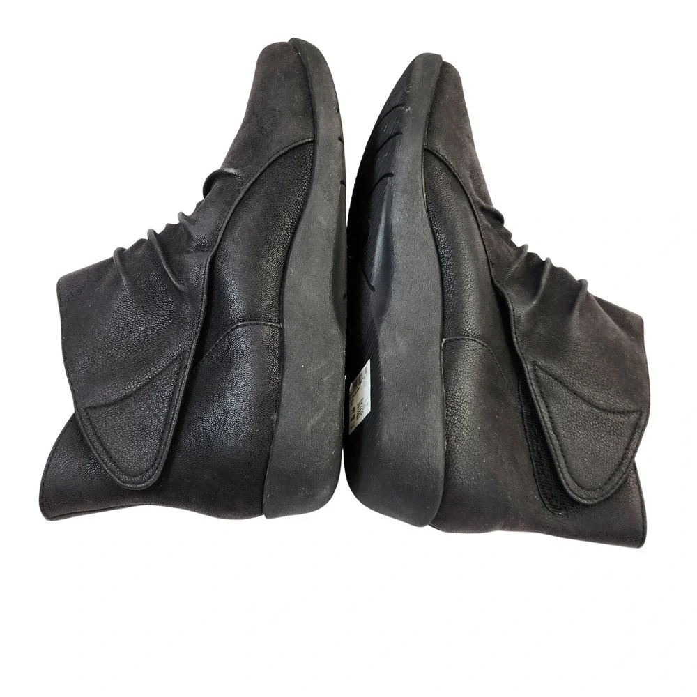 Clarks Sillian Sway Cloudsteppers Womens 9.5 M Black‎ Ankle Boots Comfort Shoes